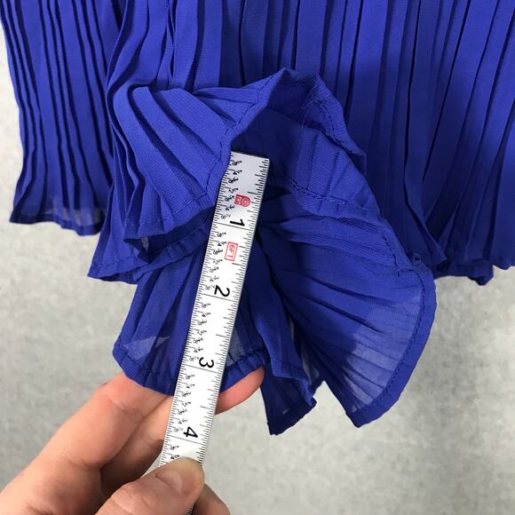 Beyond Words Romper Womens Medium Blue Pleated Flowy Belt Summer Vacation Resort - Picture 11 of 15